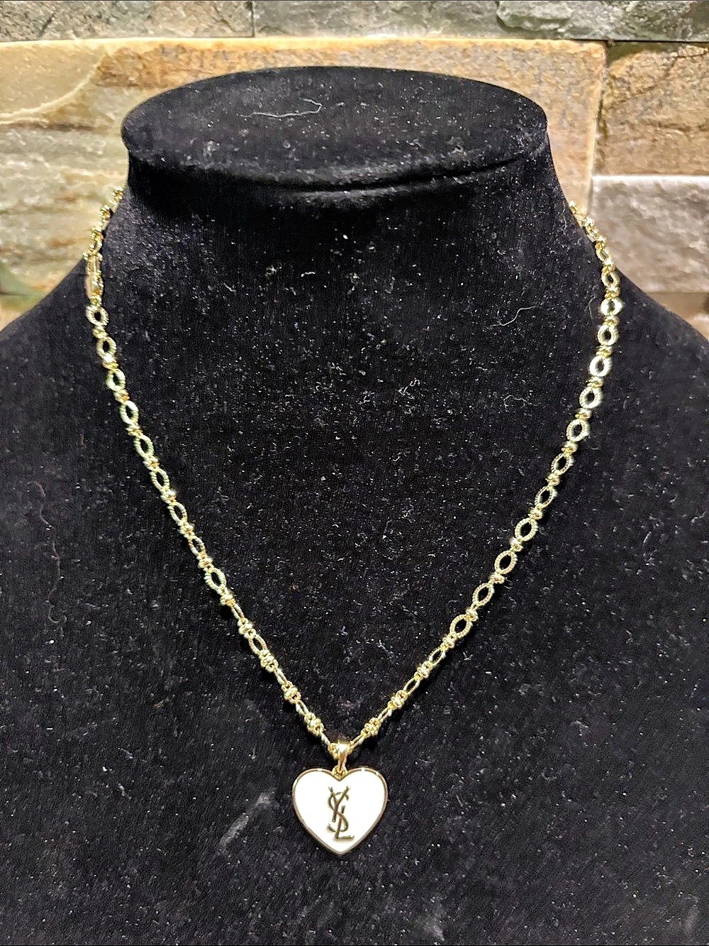 Gorgeous YSL Heart Pendant Necklace in Gold & White Like